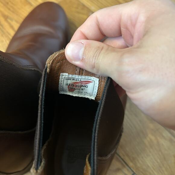 Red Wing Heritage 9437 Williston Teak Brown Leather Chelsea Boots Size 9 D main image 4